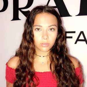 Meet your Posher, Skye